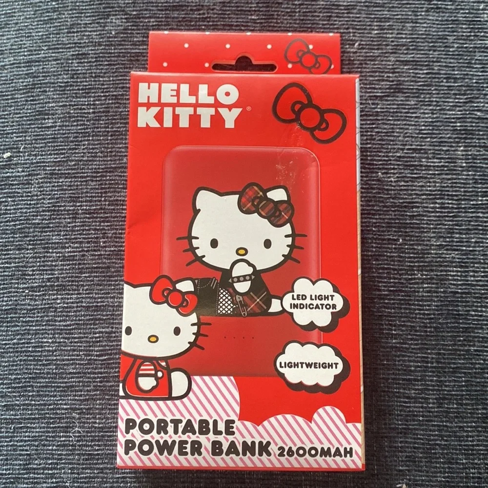 Hello Kitty Portable Powerbank Charger 2600mah
